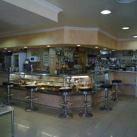 Juan Carlos 酒店 *